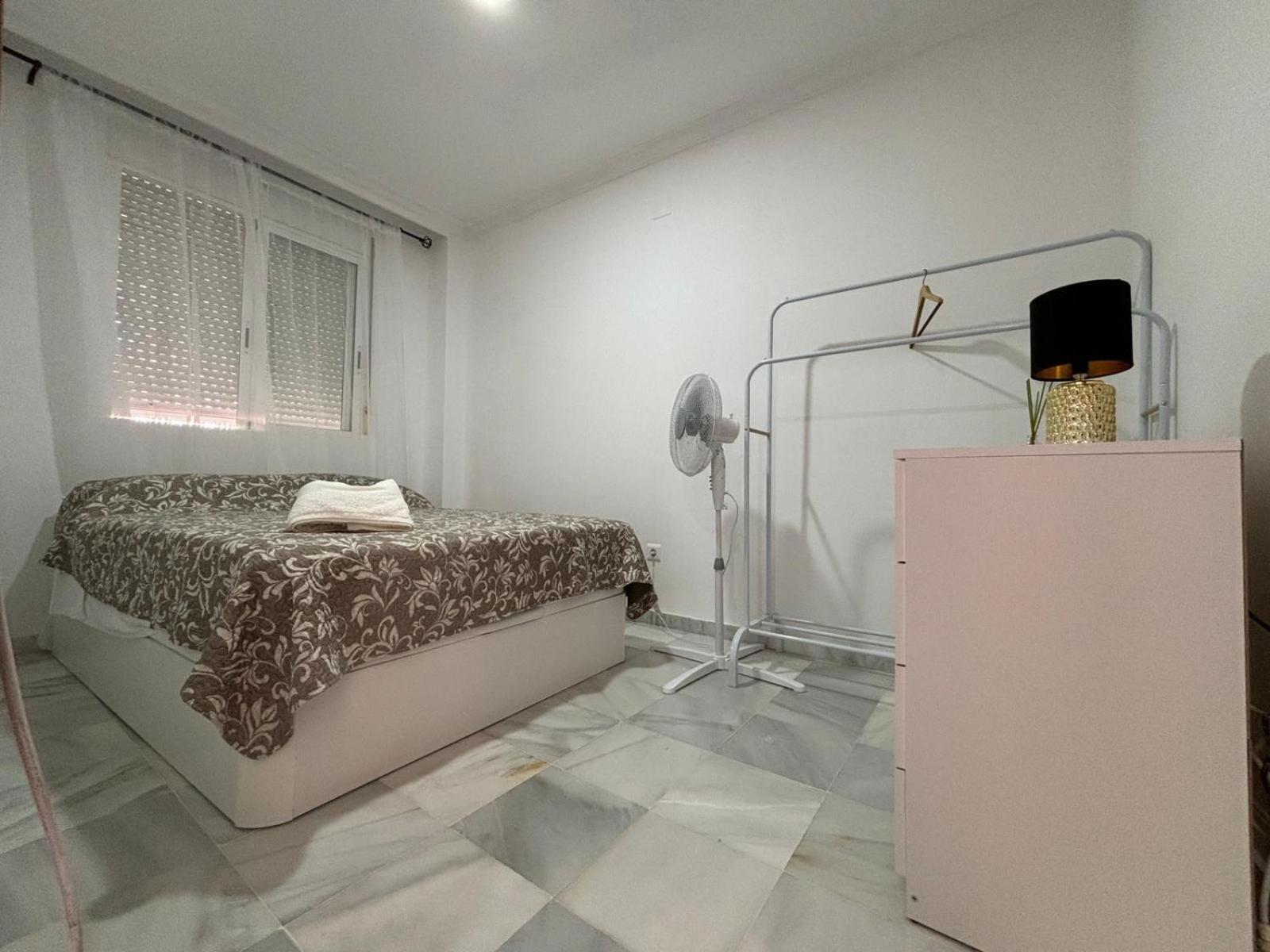 Apartmán Amplio Piso Centrico Huelva Exteriér fotografie