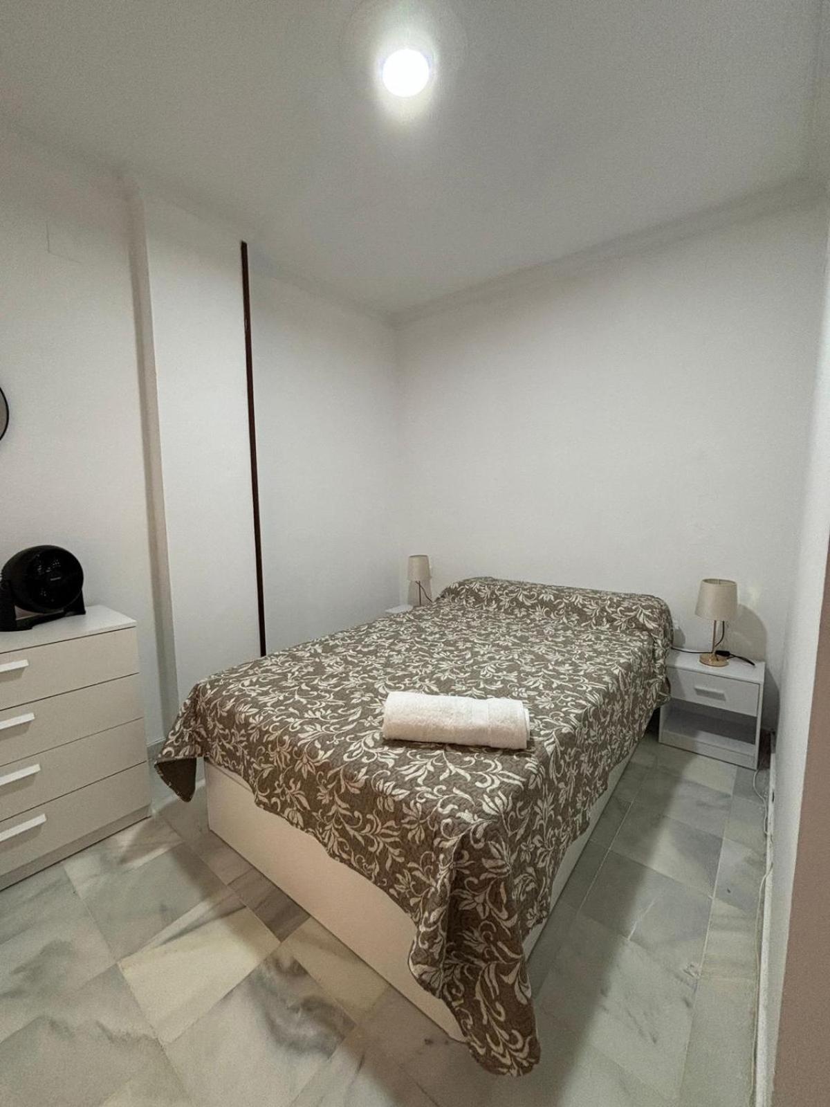 Apartmán Amplio Piso Centrico Huelva Exteriér fotografie